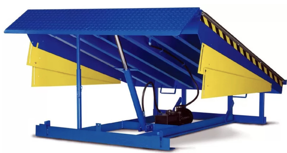 Effizienter stabiler hydraulischer Rampenüberbrücker DCQY6-0.5 6000kg Länge 7m CE-geprüft
