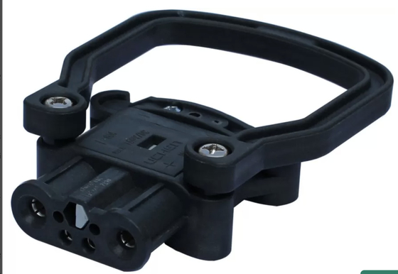 EG Männlich / weiblich PP Elektrische Gabelstapler-Ladegerät Stecker Gabelstapler-Batteriekonnektor