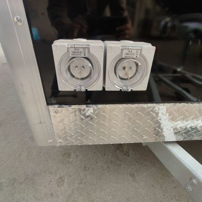 Australischer Ein-Suiten-Dusch-Anhänger