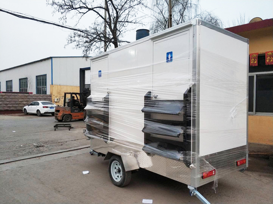 Erschwinglicher Straßenverkehr 2024 Mobile Toilettenauflieger für das Bad