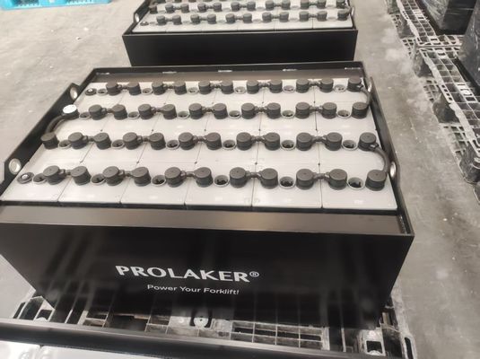 24V 560Ah Schwerlast-Traktionsbatterie für Elektro-Gabelstapler Wiederaufladbarer Blei-Säure-Batteriepack