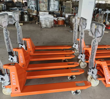 Euro-Palette stabile Traglast 2,5 Tonnen Handhubwagen mit 550 mm Breite und 1150 mm Gabelzinkenlänge mit Doppel-Nylonrollen