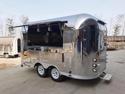 Luxus Airstream mobile Lebensmittelanhänger Multifunktionsstraßen-Lebensmittel-LKW Anhänger
